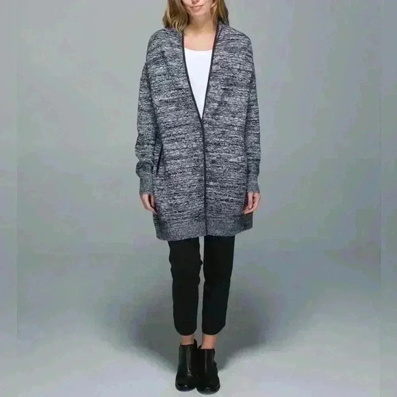 LULULEMON Cardi All Day in Black / White Sz. XSmall / Small - Picture 16 of 16